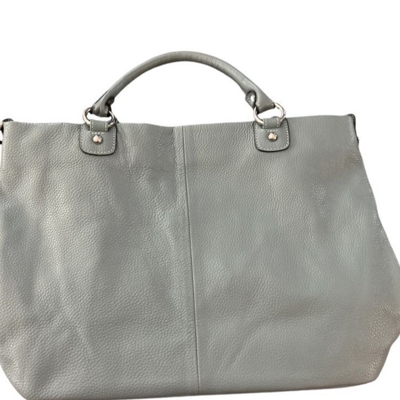Kaitee Elegant Gray Leather Tote Bag with Silver Hardware and Zipper Detail - Picture 1 of 11